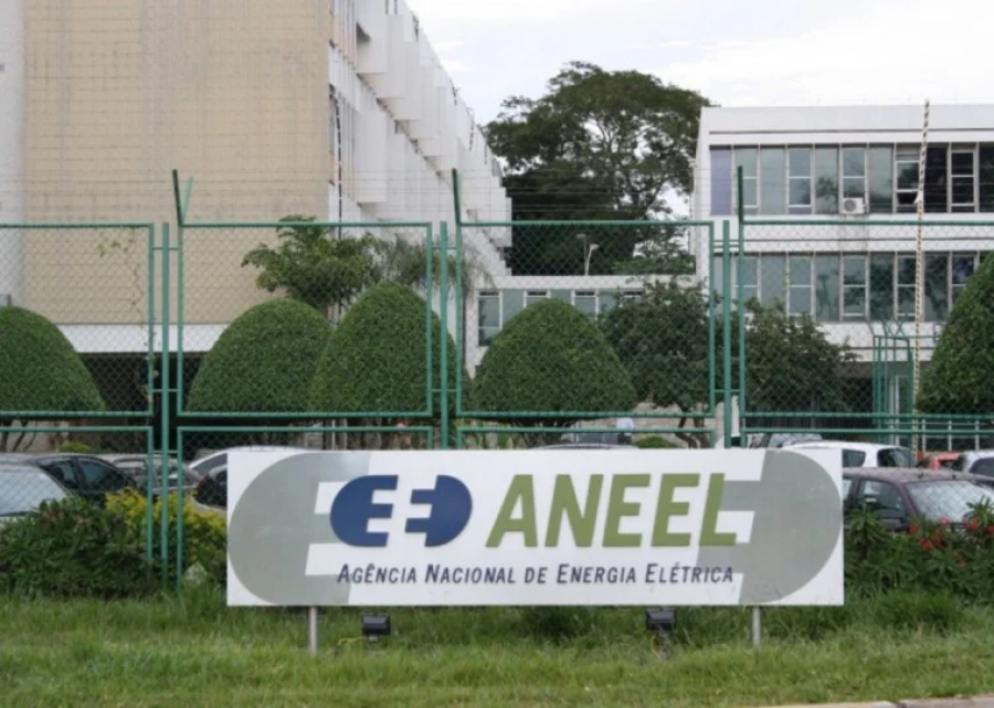 Aneel aplica multas de R$ 46 milhões à CEEE Equatorial e RGE